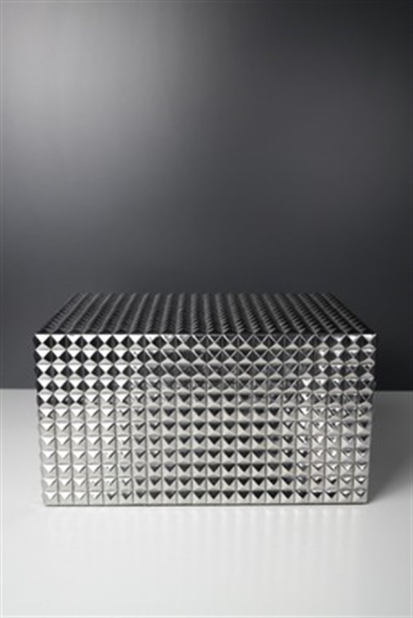 Gümüş Renk Dış Kaplama Mika İçi Siyah Dekoratif Kutu 29 Cm Dekoratif Kutu
