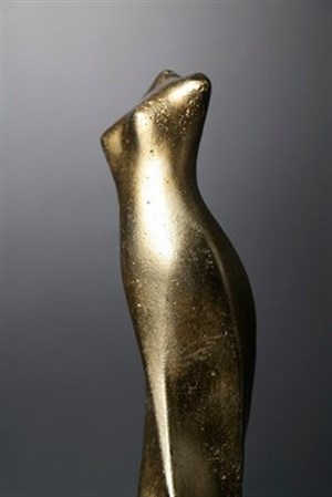 El Yapımı Dekoratif Obje Siyah Memer Kaideli Gold Metal Pirinç Kadın Silüeti Biblosu Obje & Biblo