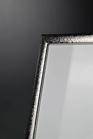 Gümüş Doku Desenli  Metal Resim Çerçevesi 19x24 Cm Dekoratif Ev Aksesuarları