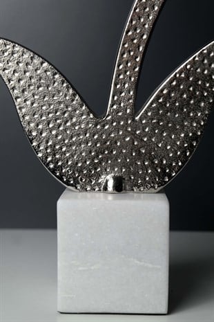 Gümüş Döküm Metal Papatya Beyaz Mermer Kaideli 39 Cm Dekoratif Ev Aksesuarları