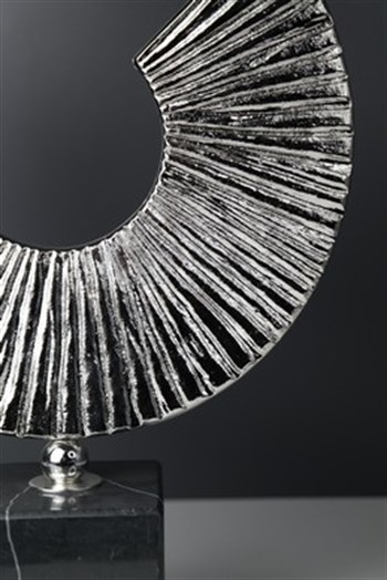 Gümüş Kaplama El Yapımı Pirinç Metal Siyah Mermer Kaideli Yarım Ay Dekoratif Obje Büyük 31 Cm Dekoratif Obje