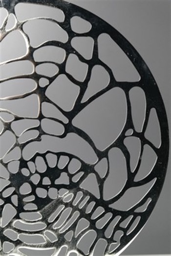 Gümüş Renk Metal Siyah Cam Kaideli Disk Dekoratif Obje 34 Cm Dekoratif Obje