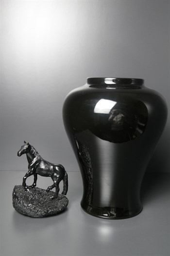 Siyah At Figürlü Kapak Siyah Küp 45cn Dekoratif Küp