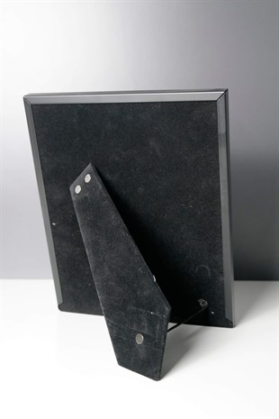 Siyah Metal Dış İç Kısmı Katman Kenarlı Resim Çerçevesi 14,5x19,5 Cm Dekoratif Ev Aksesuarları